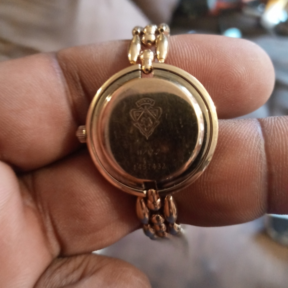 Gucci vintage changing bevel wristwatch